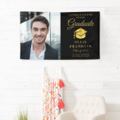 Elegante Zwarte En Gouden Afstudeerfoto Spandoek (Insitu)