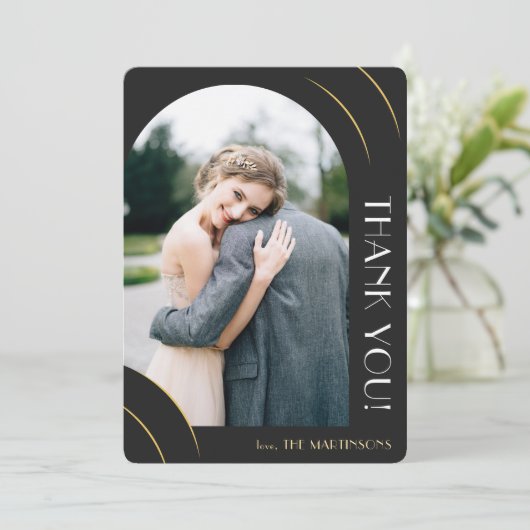Elegante Zwarte en Gouden Foto Bruiloft Bedankkaart (Staand voorkant)
