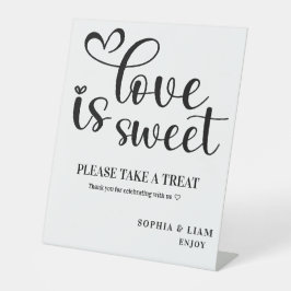 Elegante Zwarte en Witte Liefde Is Zoete Bruiloft Reclamebord Met Voetstuk