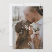 Elegante zwarte en witte overlay foto bruiloft kaart (Achterkant)