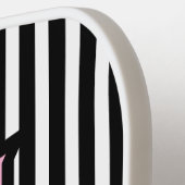 Elegante zwarte en witte strepen roze script monog pickleball paddle (Links Detail)