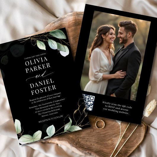 Elegante Zwarte Eucalyptus QR Code Foto Bruiloft Kaart