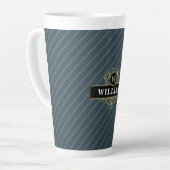 Elegante zwarte gouden pinstripemonogram latte mok (Linkerhoek)