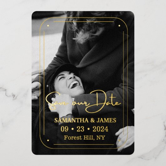 Elegante Zwarte Gouden Script Foto Save the Date Folie Uitnodiging (Voorkant)