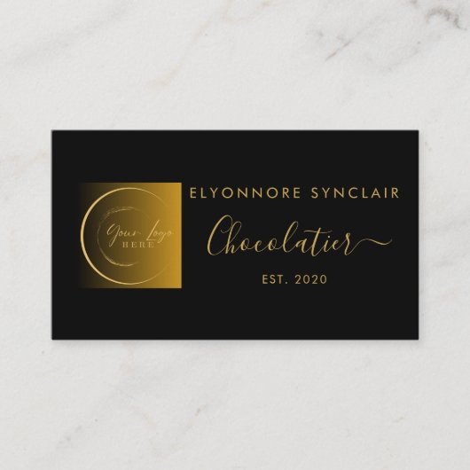 Elegante Zwarte Gouden Script Logo Chocolatier Visitekaartje (Voorkant)