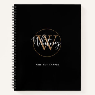 Elegante zwarte gouden script monogram naam notiti notitieboek