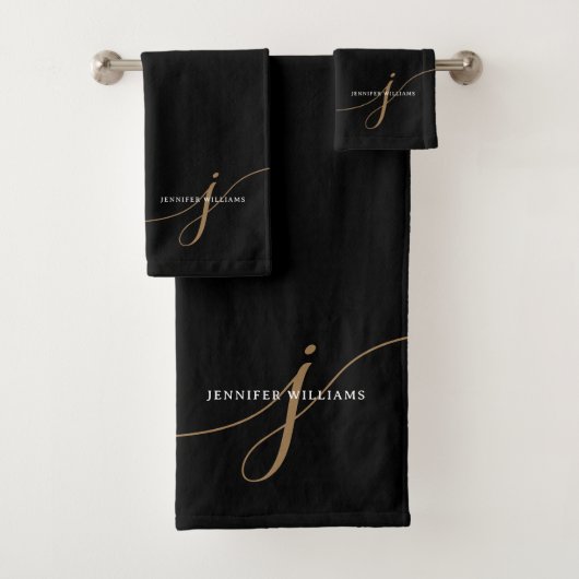 Elegante Zwarte Gouden Script Monogram Typografie Bad Handdoek (Insitu)
