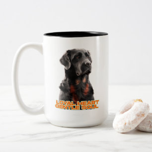Elegante zwarte hond portret-realistische huisdier tweekleurige koffiemok