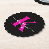 Elegante Zwarte Hot Pink Script Monogram Kartonnen Onderzetters (Gekanteld)