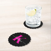 Elegante Zwarte Hot Pink Script Monogram Kartonnen Onderzetters (Insitu)