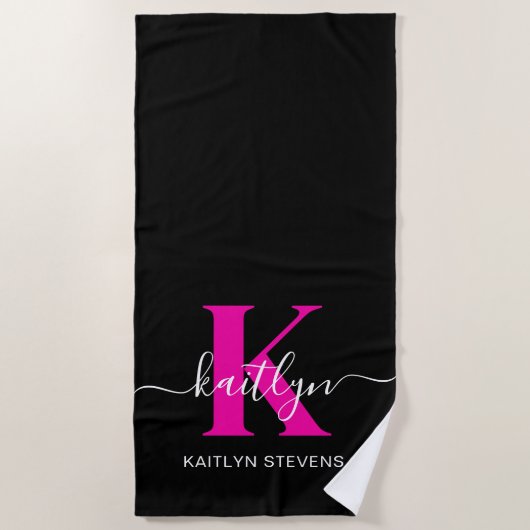 Elegante Zwarte Hot Pink Script Monogram Strandlaken (Voorkant)