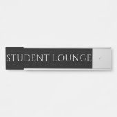 Elegante zwarte naamplaat voor studentenlounge (Voorkant)