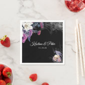 Elegante Zwarte Paarse Gotische Bloemenskelet Brui Servet (Insitu)