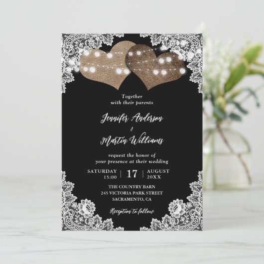 Elegante Zwarte Rustieke Harten Bloemen Kant Trouw Kaart (Staand voorkant)