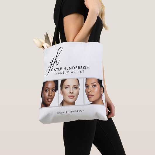 Elegante Zwarte Script Logo Foto Make-up Studio Tote Bag (Dichtbij)