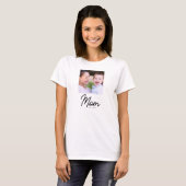 Elegante Zwarte Script Minimaal Moeder Opgericht T-shirt (Voorkant volledig)