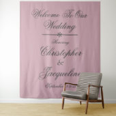 Elegante Zwarte Script Stof Roze Trouwfeest Wandkleed (In situ)