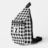 Elegante zwarte witte geruite monogram op maat gem sling bag (Rechterhoek)