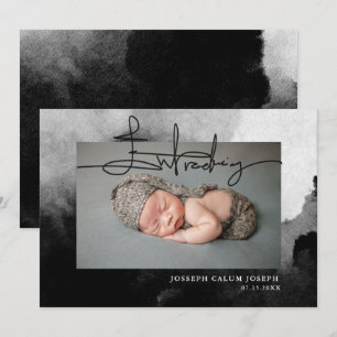 Elegante Zwarte Witte Introductie Script Foto Baby Aankondiging
