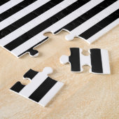 Elegante Zwarte Witte Verticale Lijnen Geometrisch Legpuzzel (Zijkant)