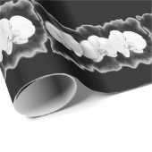 Elegante zwarte witte waterverf orchideeën cadeaupapier (Rol Hoek)