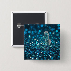 Elegantie in beweging: Aqua Seahorse op Aqua Bokeh Vierkante Button 5,1 Cm