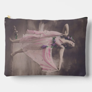  elegantie in roze bloemenjurk etui