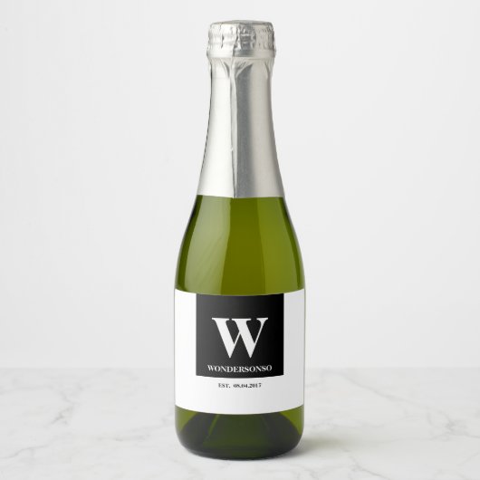 Elegantie Monogram minimale Huwelijk Sparkling Wijnetiket (Voorkant)
