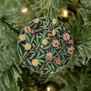 Elegantie nieuw leven ingeblazen: William Morris'  Keramisch Ornament