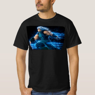 Elektrisch blauwe anime-stijl krijger rent door t-shirt