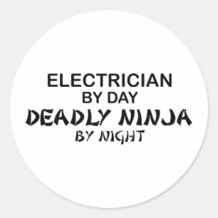 Elektrisch Deadly Ninja bij nacht Ronde Sticker