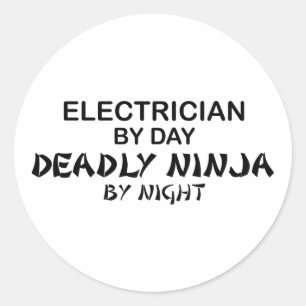 Elektrisch Deadly Ninja bij nacht Ronde Sticker