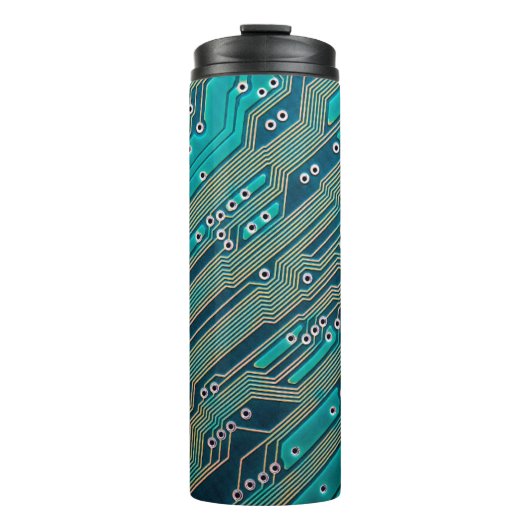 Elektronische printplaat dicht bij de achtergrond, thermosbeker (Voorkant)