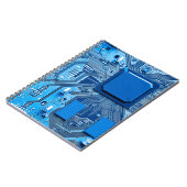 Elektronische schakelingen sluiten. circuit,plaat, notitieboek (Linkerzijde)