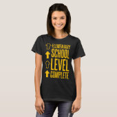 Elementair schoolniveau voltooid t-shirt (Voorkant volledig)