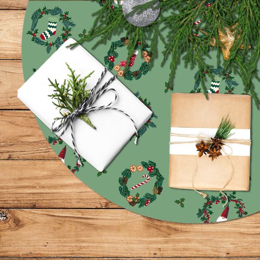 Elementos decorativos dentro de coronas de navidad kerstboom rok