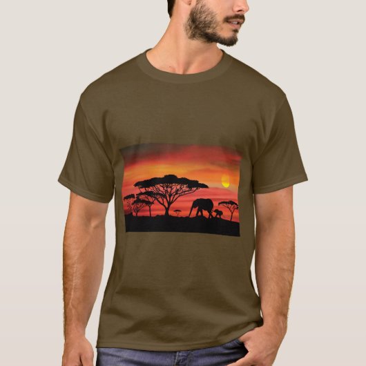 Elephant African Sunset T-shirt (Voorkant)