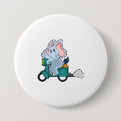 Elephant als fietser met scooter ronde button 7,6 cm (Voorkant)