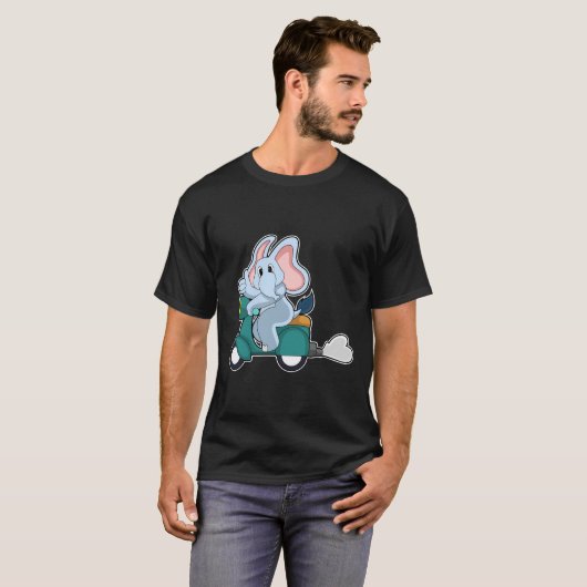 Elephant als fietser met scooter t-shirt (Voorkant volledig)