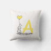 Elephant and Yellow Heart Balloon Monogram Nursery Kussen (Achterkant)