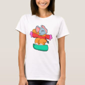 Elephant bij Snowboarding met Snowboard T-shirt (Voorkant)