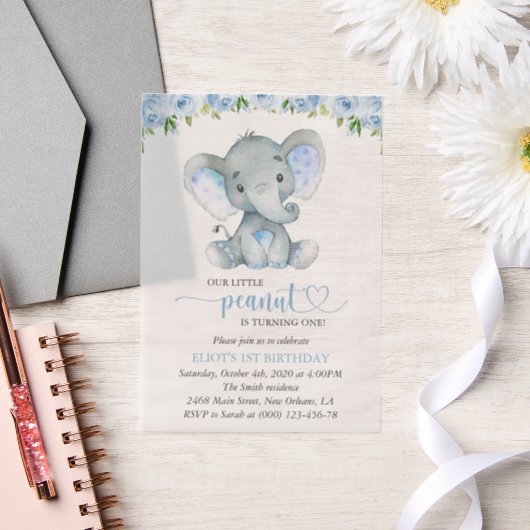 Elephant, Blue Waterverf Flowers, First Birthday Vellum Uitnodigingen (Huwelijk)