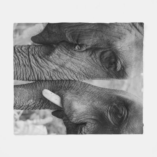 ELEPHANT COUPLE FLEECE DEKEN (Voorkant (Horizontaal))