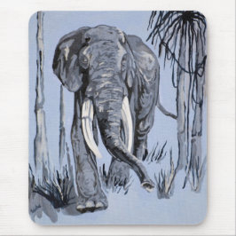 Elephant die door gegoten savanna rolt in blauw muismat