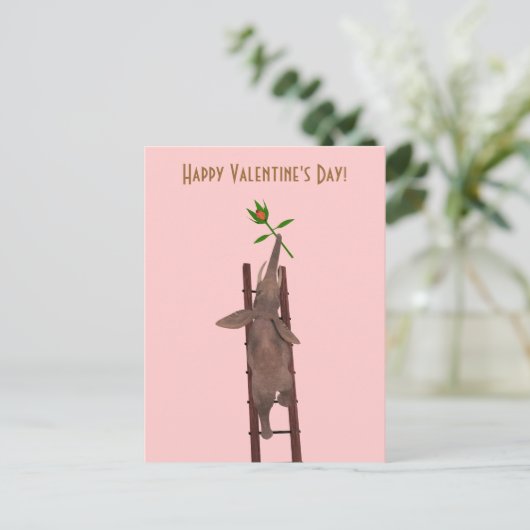 Elephant die een ladder beklimt feestdagenkaart (Staand voorkant)