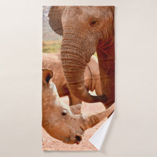 ELEPHANT EN RHINO LIJKEN NIET ELKAAR BADHANDDOEK