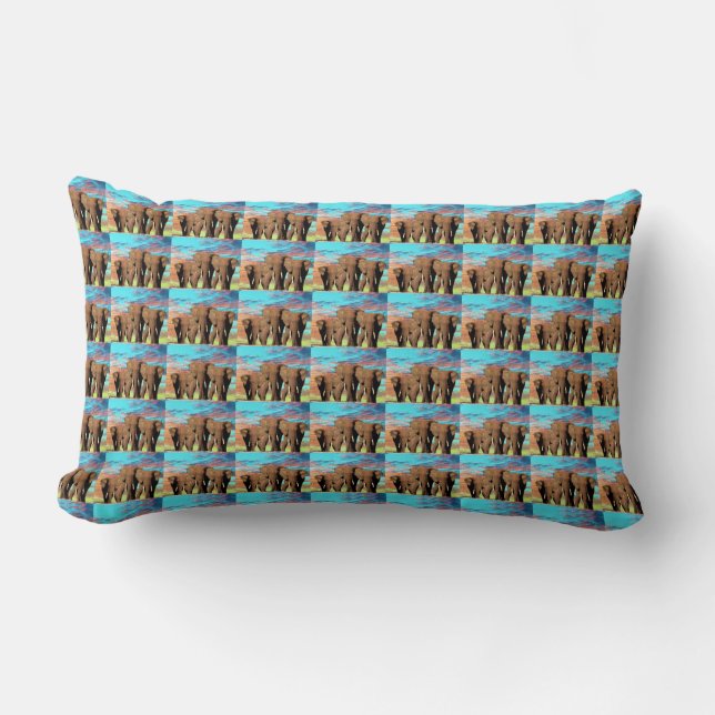 Elephant Family at Sunrise Pattern Kussen (Voorkant)
