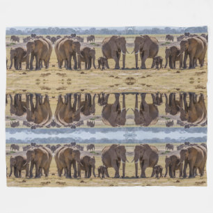 Elephant Family Walking Fleece Deken