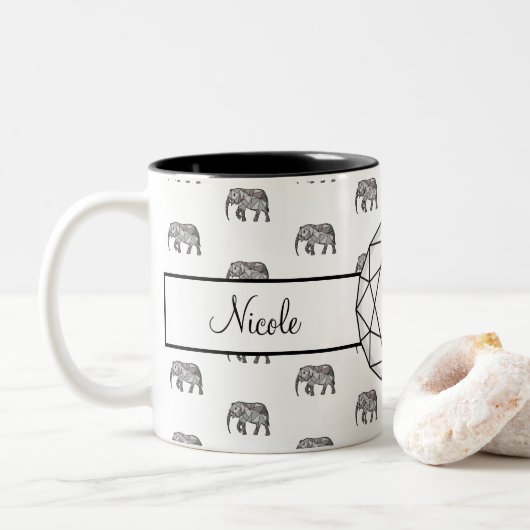 Elephant Geometric Monogram Black en White Tweekleurige Koffiemok (Met donut)