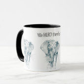 Elephant Herd Ink tekening en een Funny Gezegde Mok (Voorkant links)